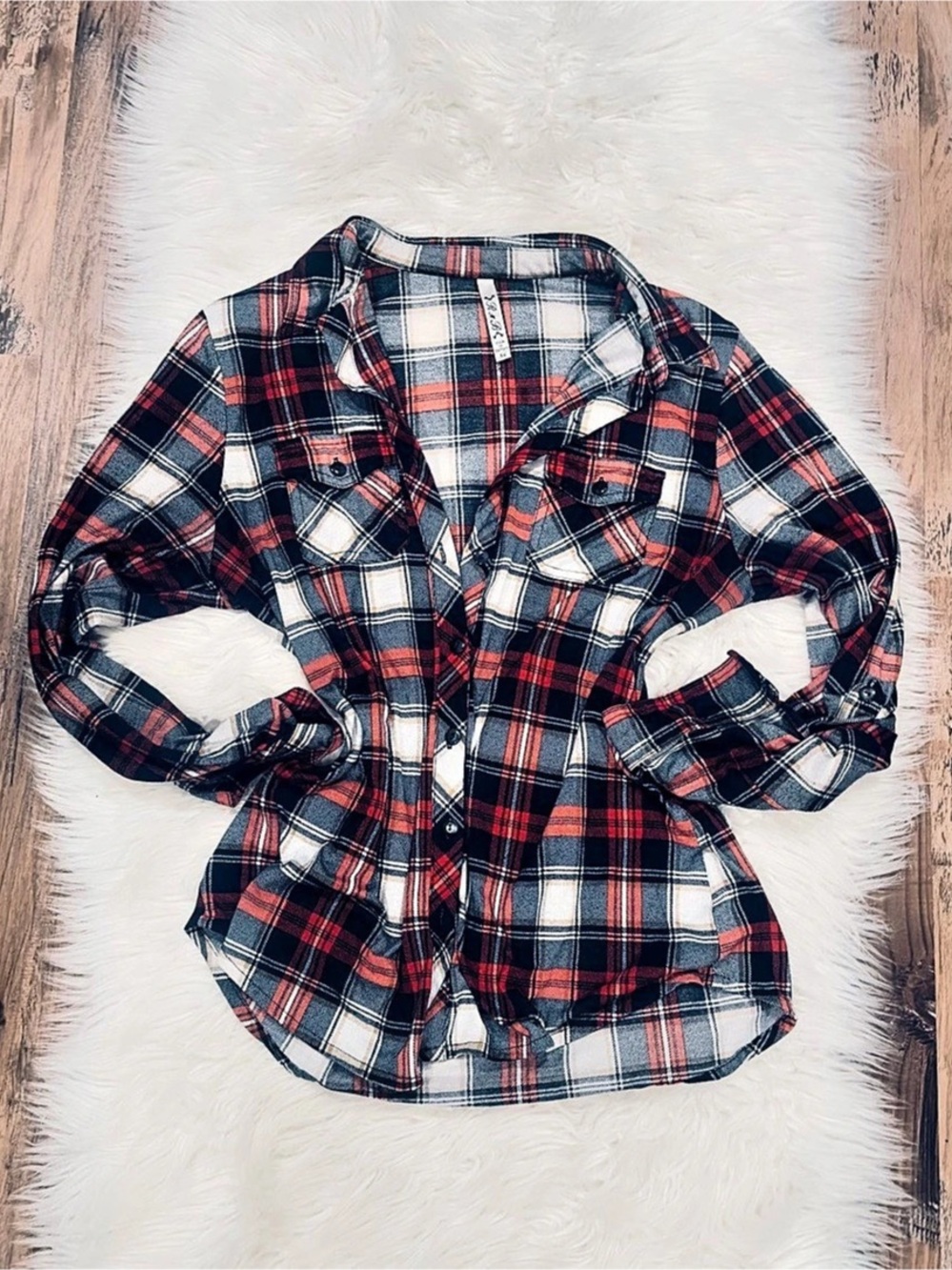 Junior’s Perfect Fall Flannel!  Plaid Button Down Shirt Blue & Red XL
